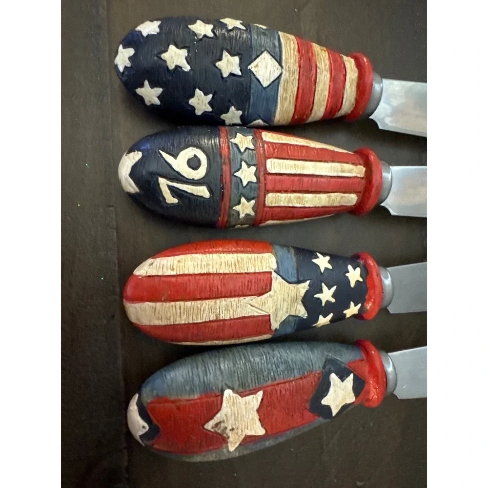 Boston Warehouse Patriotic Americana Cheese Spreaders Set of 4 Stars Stripes 76